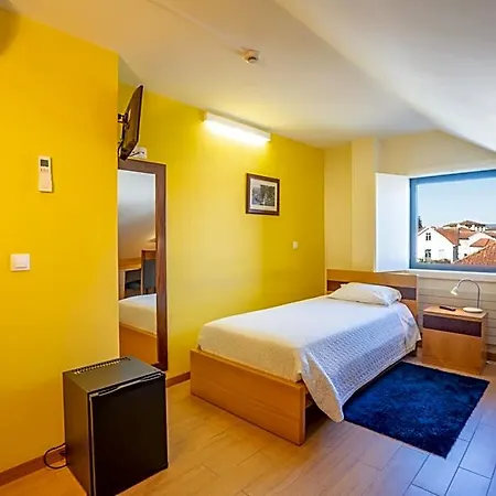 Pensao Avenida 3*