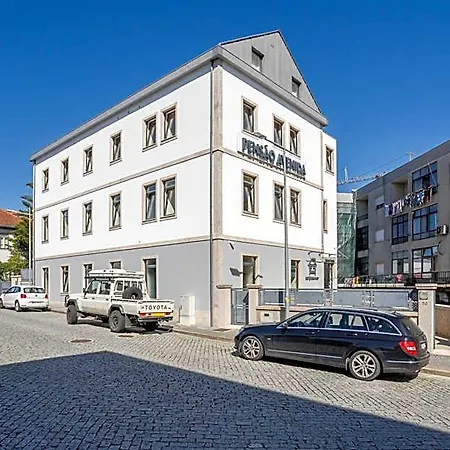 Pensao Avenida 3*