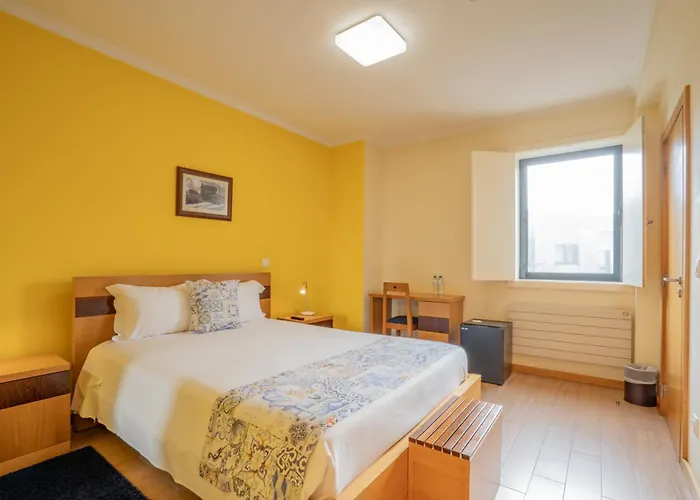 Pensao Avenida فندق مبيت وإفطار